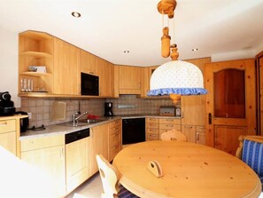 Cabinetry, Countertop, Property, Furniture, Kitchen Sink, Sink, Kitchen, Wood, Interior Design, Lighting