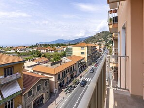 Ciel, Arbre, Design Urbain, Plante, Zone Résidentielle, Immobilier, Paysage, Toit, Ville, Loisir