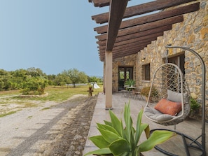 Domicile, Dalle, Aménagement Paysager, Biens, Jardin, Chalet, Ombre, Allée, Ferme, Arrière-Cour