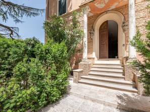 Plant, Property, Building, Stairs, Window, Door, Sky, Tree, Road Surface, House