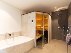 Bathtub, Building, Plumbing Fixture, Interior Design, Flooring, Wood, Floor, Bathroom, Wall
