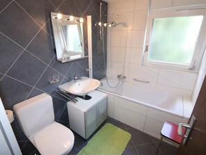 Spiegel, Armatur, Zapfhahn, Badewanne, Eigentum, Sinken, Bad Sink, Badezimmer, Lila, Interior Design