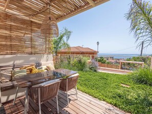 Plant, Furniture, Property, Sky, Building, Flowerpot, Chair, Table, Wood, Outdoor Furniture
