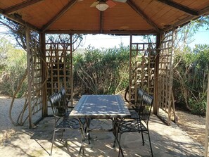Holz, Möbel, Gartenmöbel, Gazebo, Pavillon, Tisch Im Freien, Outdoor Struktur, Schatten, Stuhl, Garten