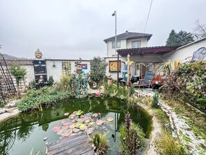 L'Eau, Plante, Ciel, Fleur, Bâtiment, Nuage, Cours D'Eau, Paysage Naturel, Design Urbain, Paysage
