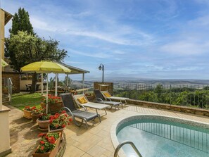 Nuage, Ciel, Plante, Pot De Fleur, L'Eau, Fleur, Mobilier De Jardin, Chaise, Piscine, Ombre