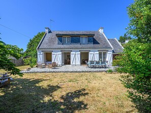 Plante, Ciel, Bâtiment, Fenêtre, Maison, Arbre, Chalet, Herbe, Zone Résidentielle, Immobilier