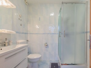 Plumbing Fixture, Bathroom, Tap, Toilet Seat, Purple, Shower, Interior Design, Floor, Sink