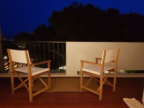 Verbundwerkstoff, Rechteck, Urban Design, Tönungen Und Schatten, Holz, Schatten, Symmetrie, Gebäude, Wasser