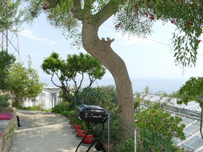 Water, Sky, Table, Furniture, Property, Chair, Azure, Outdoor Table, Outdoor Furniture, Tableware