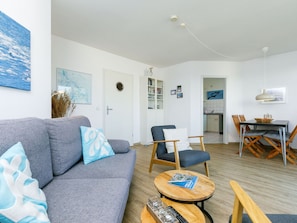 Eigentum, Möbel, Tabelle, Bilderrahmen, Blau, Couch, Wohnzimmer, Stuhl, Interior Design, Fussboden