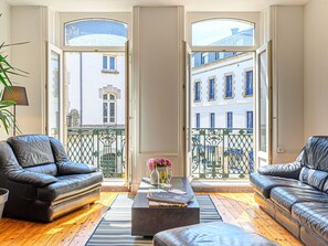Furniture, Table, Sky, Chair, Wood, Interior Design, Tree, Floor, Shade, Building