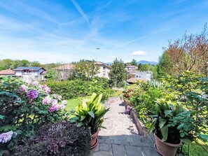Fleur, Arbuste, Jardin, Couverture De Sol, Printemps, Plante À Fleurs, Aménagement Paysager, Cour, Jardin Botanique