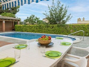 Water, Plant, Swimming Pool, Tree, Shade, Outdoor Furniture, Leisure, Rectangle, Composite Material, Landscape