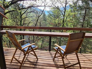 Meubles, Ciel, Plante, Bois, Arbre, Mobilier De Jardin, Chaise, Loisir, Ombre, Paysage Naturel