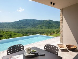 Sky, Table, Water, Tableware, Furniture, Property, Plant, Building, Azure, Shade