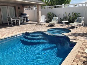 Pool and jacuzzi