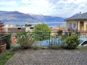 Ciel, Nuage, Plante, Montagne, Propriété, Bâtiment, L'Eau, Lot Terre, Surface De La Route, Maison