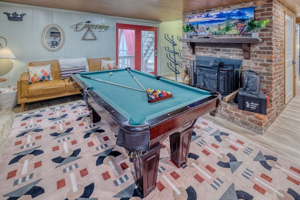 Spielezimmer