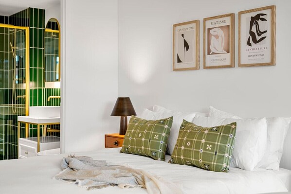 Get a great night sleep on a comfy queen sized Koala mattress