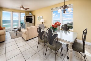 A stunning corner unit - Lots of natural light