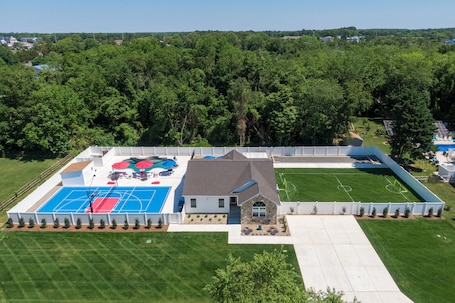 Sport court
