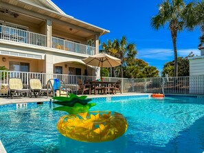 Welcome to The Blue Crab in Miramar Beach!