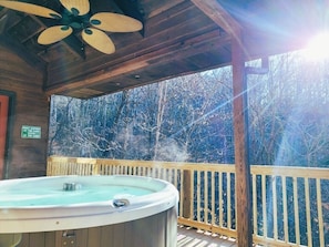 Bain à remous extérieur