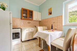 Apartment 2