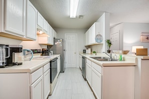 Kitchen | Keurig Coffee Maker
