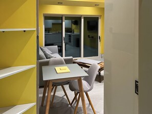 Open plan living space | Peartree Cottage, Sheffield