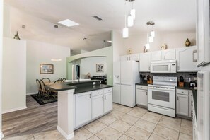 2637-oneida-loop--kissimmee--fl-34747---11.jpg