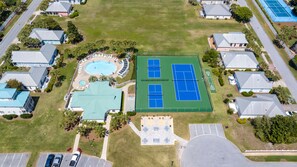 Amenities abound with 2 pools, hot tub, fitness center, tennis court, pickleball