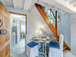 Living room/dining room | Crompton Cottage, Bretforton, near Evesham