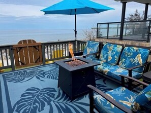 Large patio deck with gas firepit