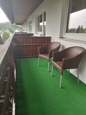Familienzimmer Classic, Modern mit Balkon, 1 Doppelbett+1 Einzelbett-Balkon