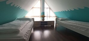 Apartment 2 Etage Wohnung mit Balkon, max. 6 Personen