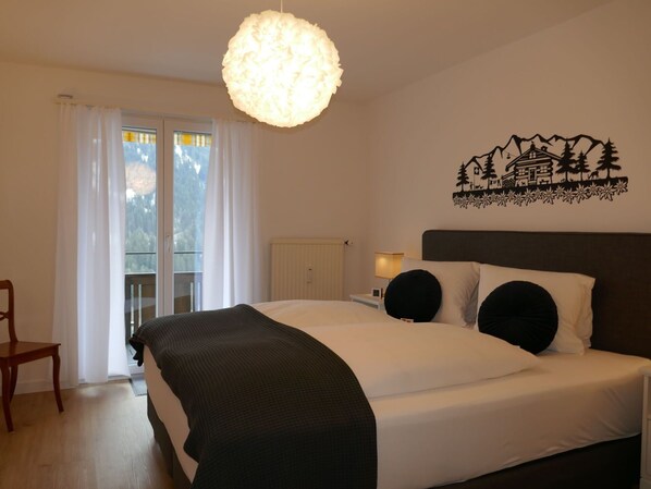 Brown, Furniture, Building, Property, Comfort, Interior Design, Wood, Shade, Lighting, Textile