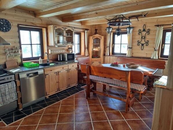 Furniture, Window, Property, Cabinetry, Wood, Building, Interior Design, House, Flooring, Floor