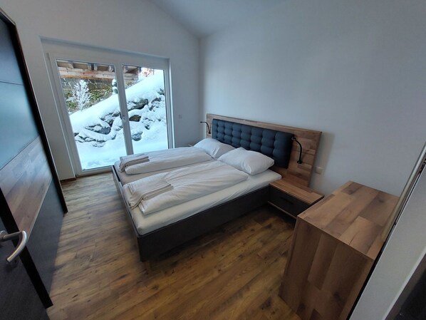 Meubles, Propriété, Confort, Bâtiment, Bois, Cadre De Lit, Design Intérieur, Lit, Sol
