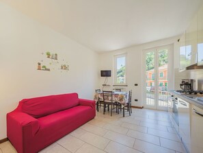 Furniture, Couch, Table, Wood, Living Room, Interior Design, Flooring, Floor, Plant, House