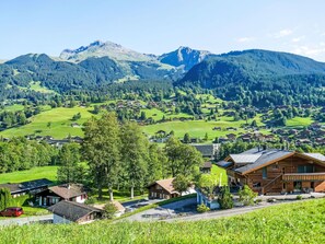 Mountainous Landforms, Mountain, Hill, Highland, Mountain Range, Hill Station, Landscape, Rural Area, House, Valley