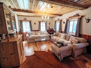 Bilderrahmen, Tabelle, Möbel, Couch, Fenster, Holz, Interior Design, Fussboden, Flooring, Wohnzimmer