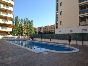 Himmel, Wasser, Gebäude, Daytime, Fenster, Urban Design, Öffentlicher Raum, Eigentumswohnung, Freizeit, Baum