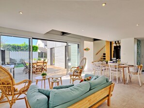 Furniture, Chair, Wood, Interior Design, Table, Comfort, Shade, Living Room, Floor, Flooring