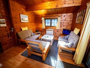 Building, Window, Couch, Comfort, Wood, Table, Interior Design, Architecture, Studio Couch, Living Room