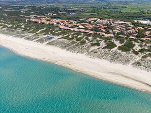 Coast, Horizon, Sea, Coastal And Oceanic Landforms, Beach, Shore, Ocean, Bay, Aerial Photography, Tropics