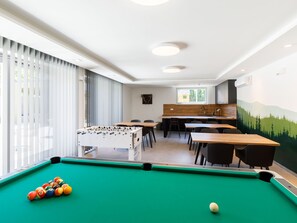 Spielezimmer