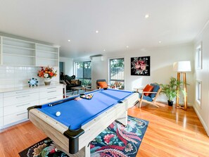 Brand new pool table