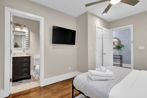 Every room has queen bed and smart tv!